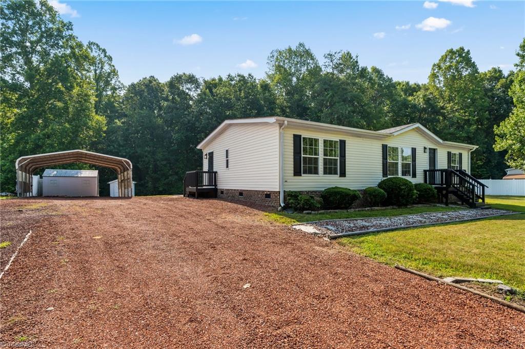 231 Nell Road Property Photo 3