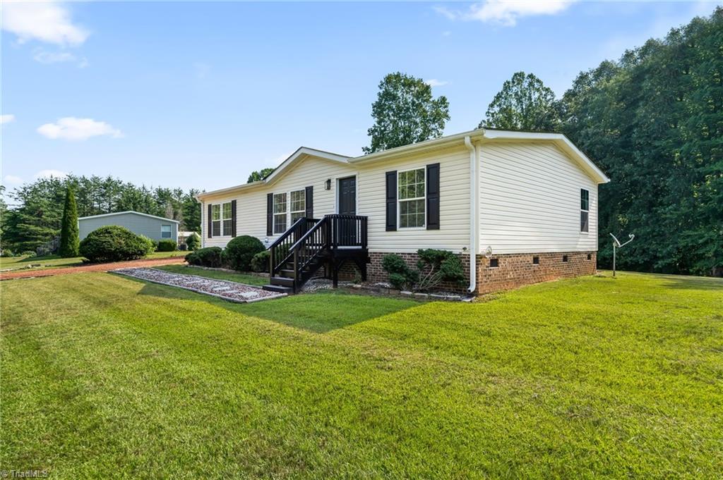 231 Nell Road Property Photo 4