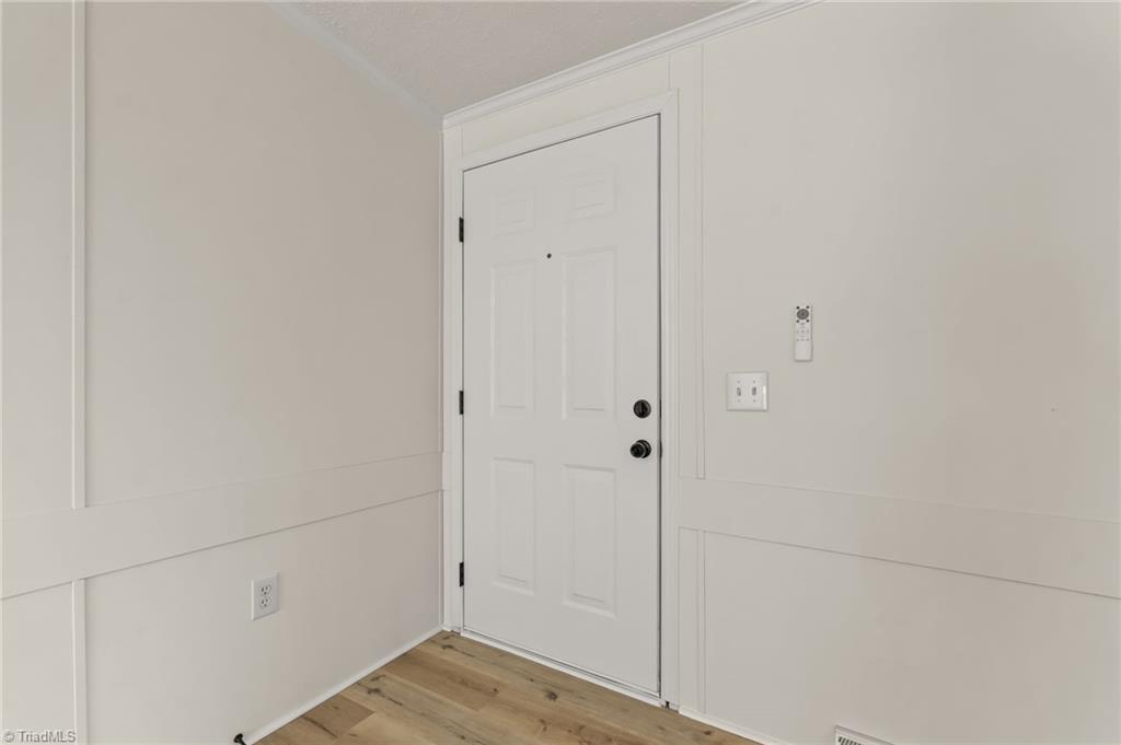 231 Nell Road Property Photo 7