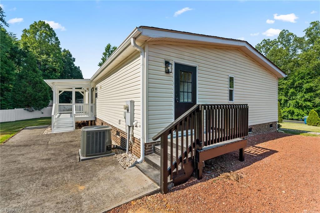 231 Nell Road Property Photo 29