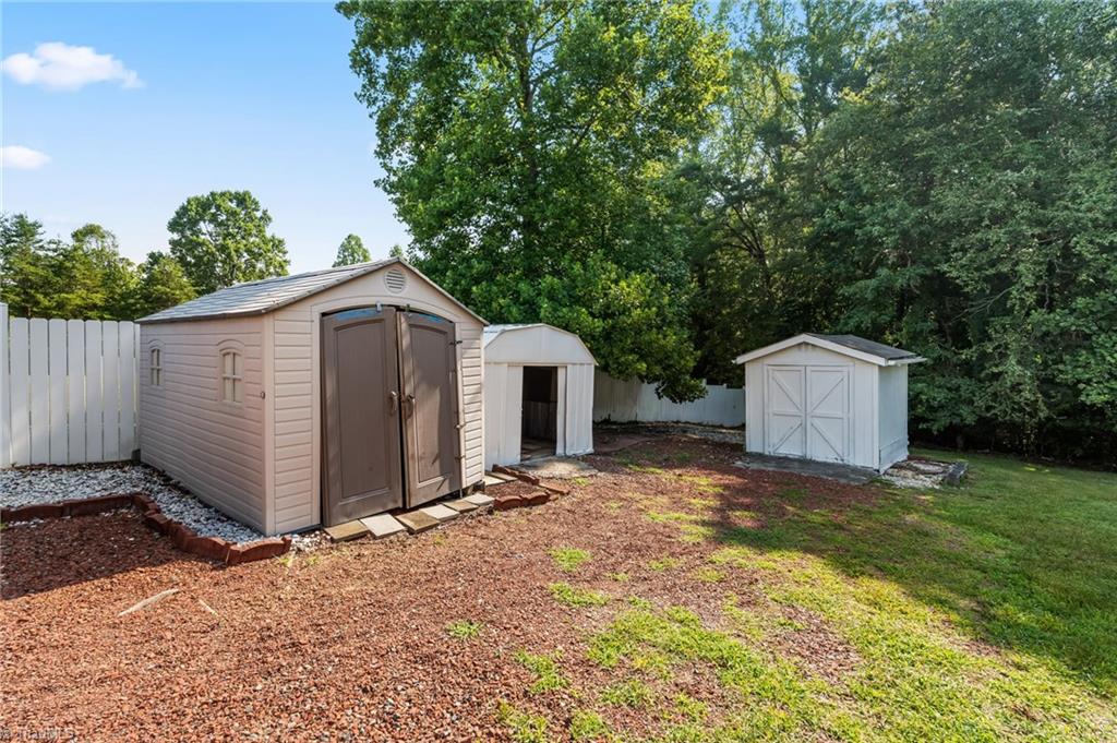 231 Nell Road Property Photo 34