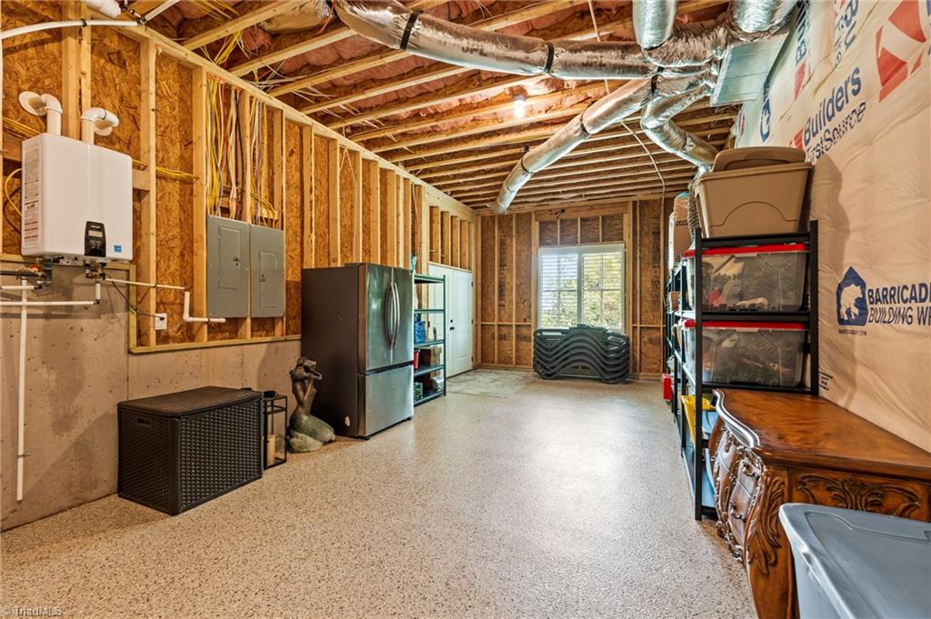 8111 Falcon Trail Property Photo 42
