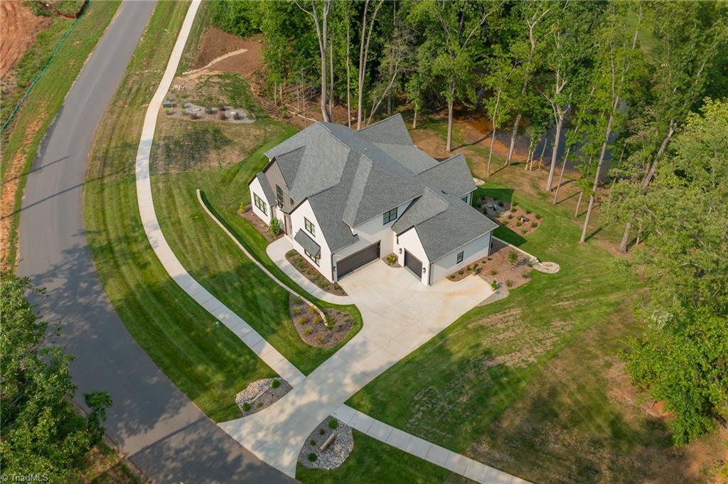 8111 Falcon Trail Property Photo 49