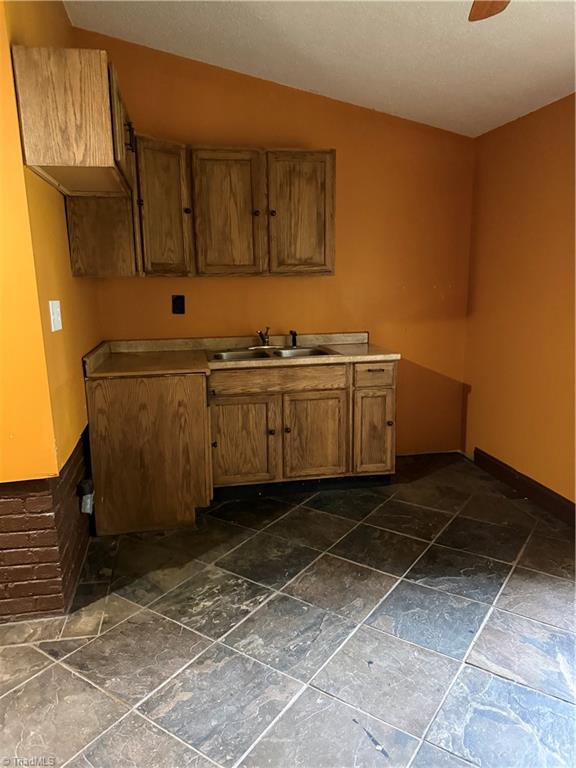 2187 Hickory Tree Road Property Photo 13