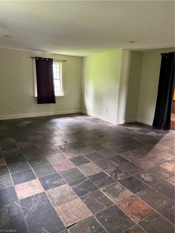 2187 Hickory Tree Road Property Photo 14