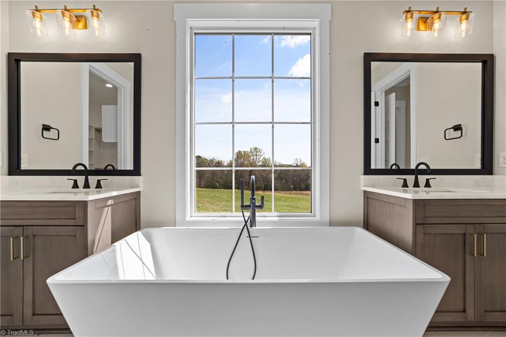 3973 Valley View Circle Property Photo 19