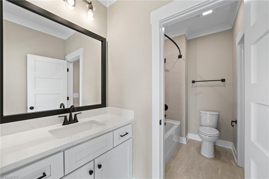 3973 Valley View Circle Property Photo 28