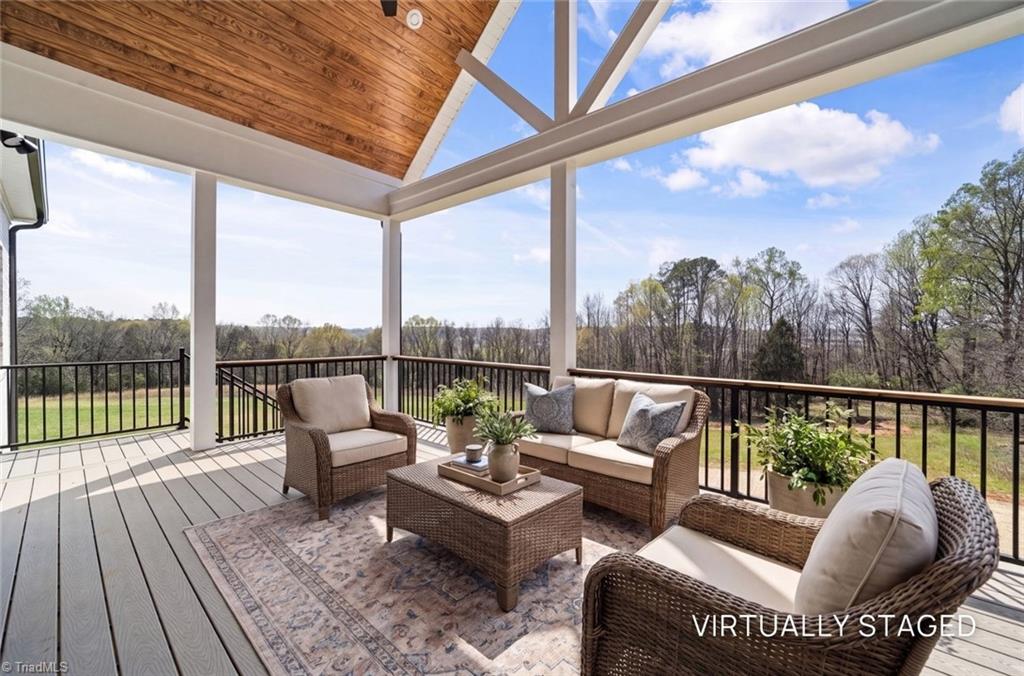 3973 Valley View Circle Property Photo 42