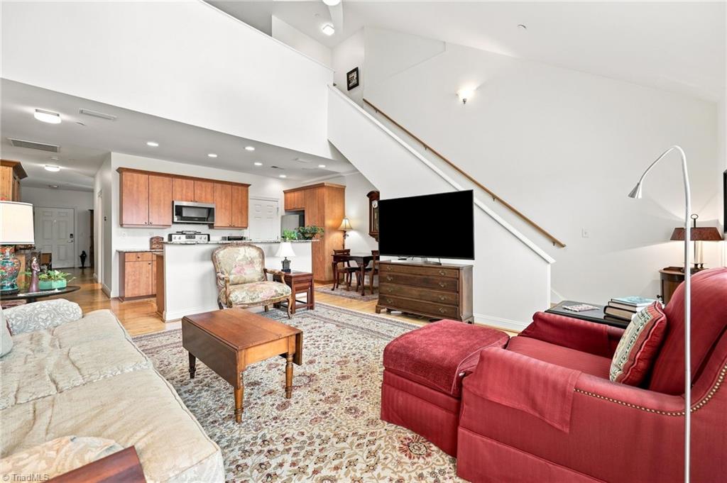 360 Elm Street # 304 Property Photo 1