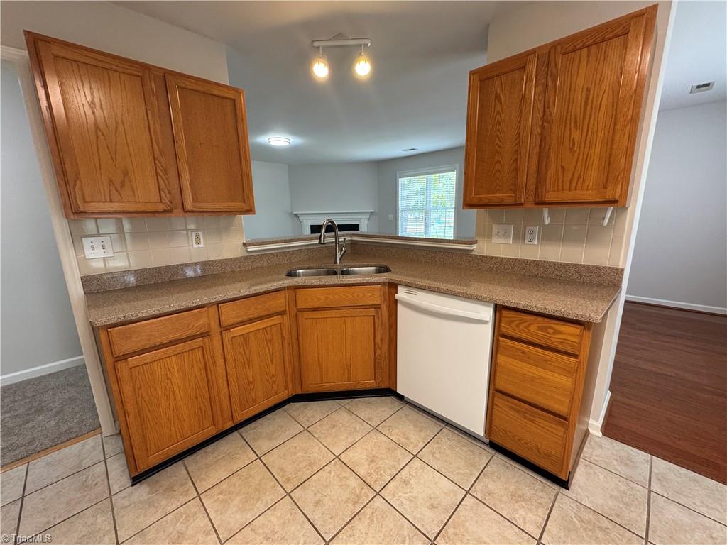1801 Harper Spring Drive Property Photo 8