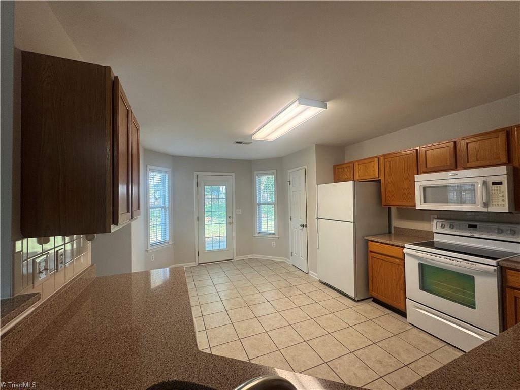 1801 Harper Spring Drive Property Photo 10