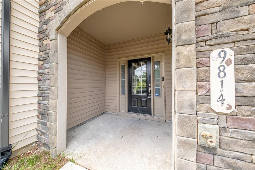 9814 Precious Stone Drive Property Photo 3
