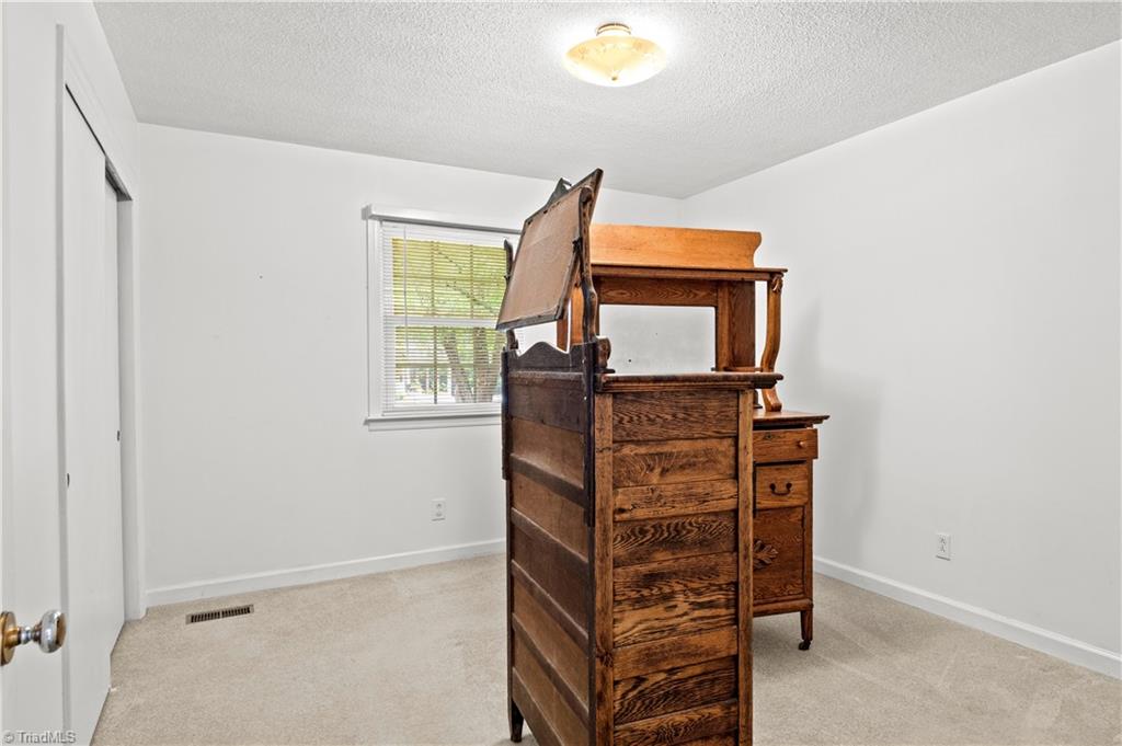 153 Shady Lane Property Photo 23