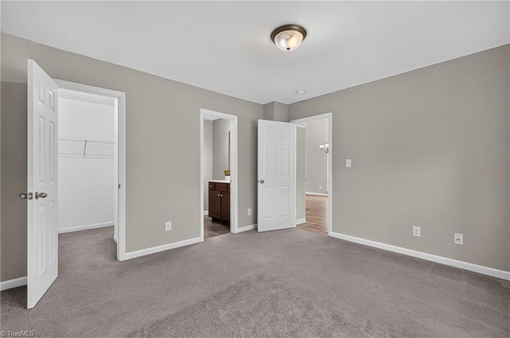 1575 Farningham Lane Property Photo 17