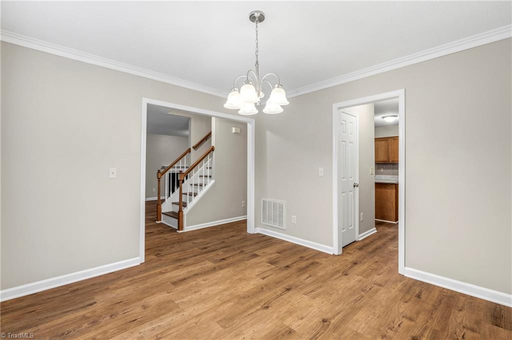 2320 Meadow Gate Drive Property Photo 20
