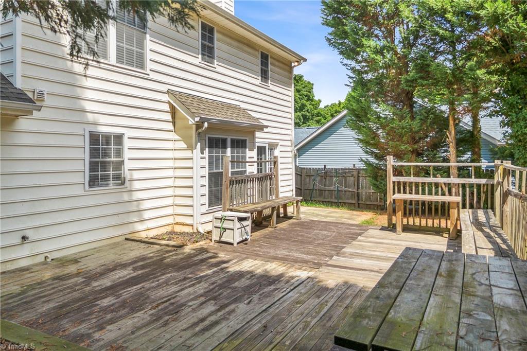 2320 Meadow Gate Drive Property Photo 34