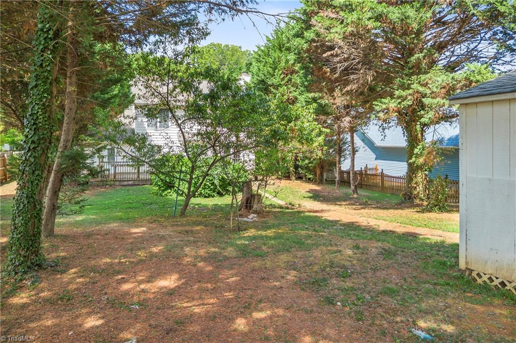 2320 Meadow Gate Drive Property Photo 39