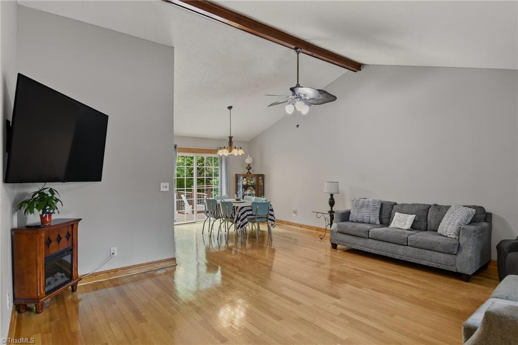 3402 Tagus Drive Property Photo 5