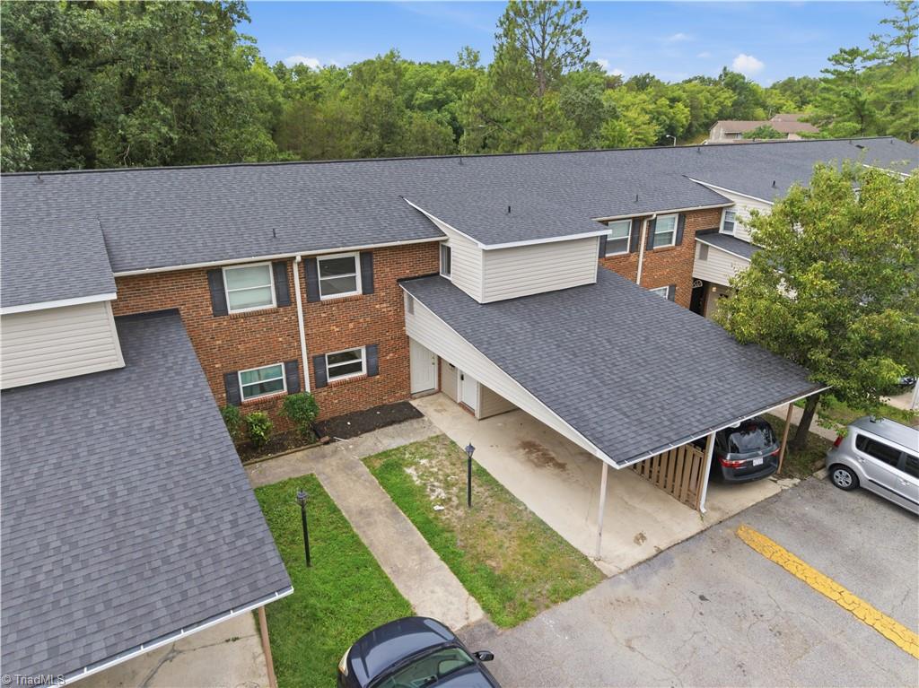 2215 Shadow Valley Road # C Property Photo 2