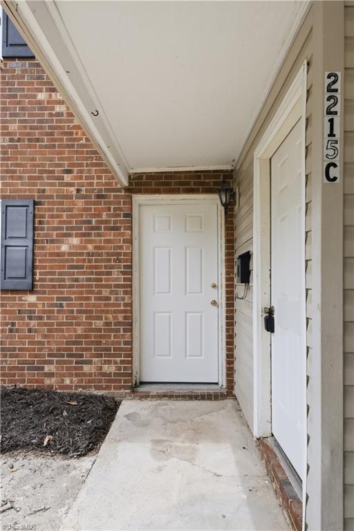 2215 Shadow Valley Road # C Property Photo 5