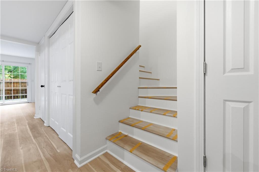 2215 Shadow Valley Road # C Property Photo 25