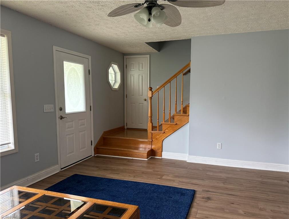 108 King Arthur Drive Property Photo 8