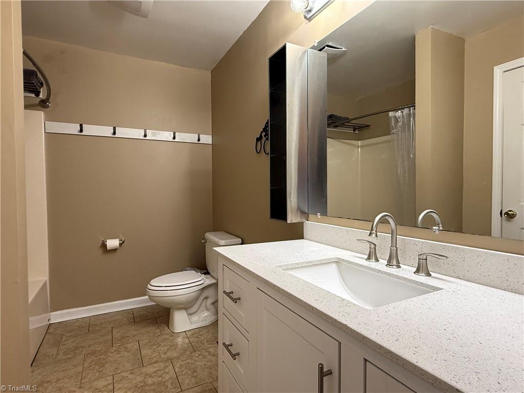 108 King Arthur Drive Property Photo 17