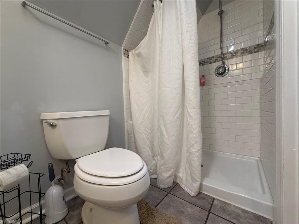 108 King Arthur Drive Property Photo 30