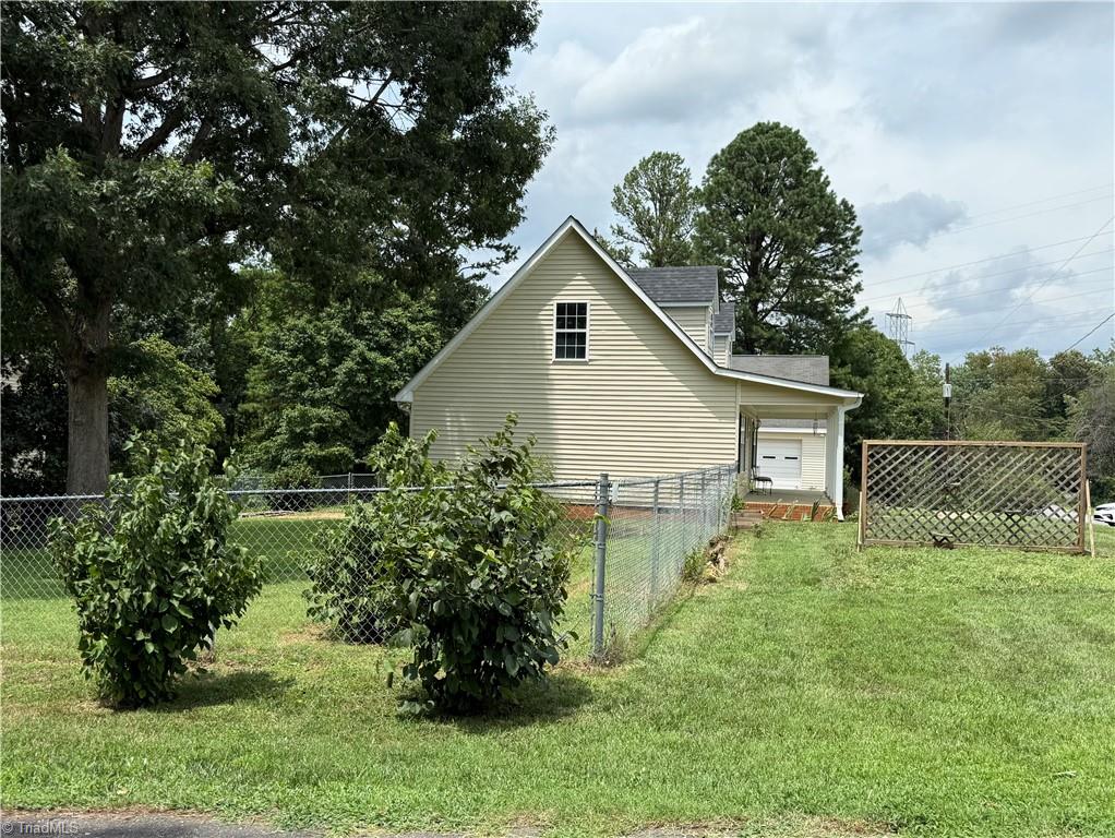 108 King Arthur Drive Property Photo 44