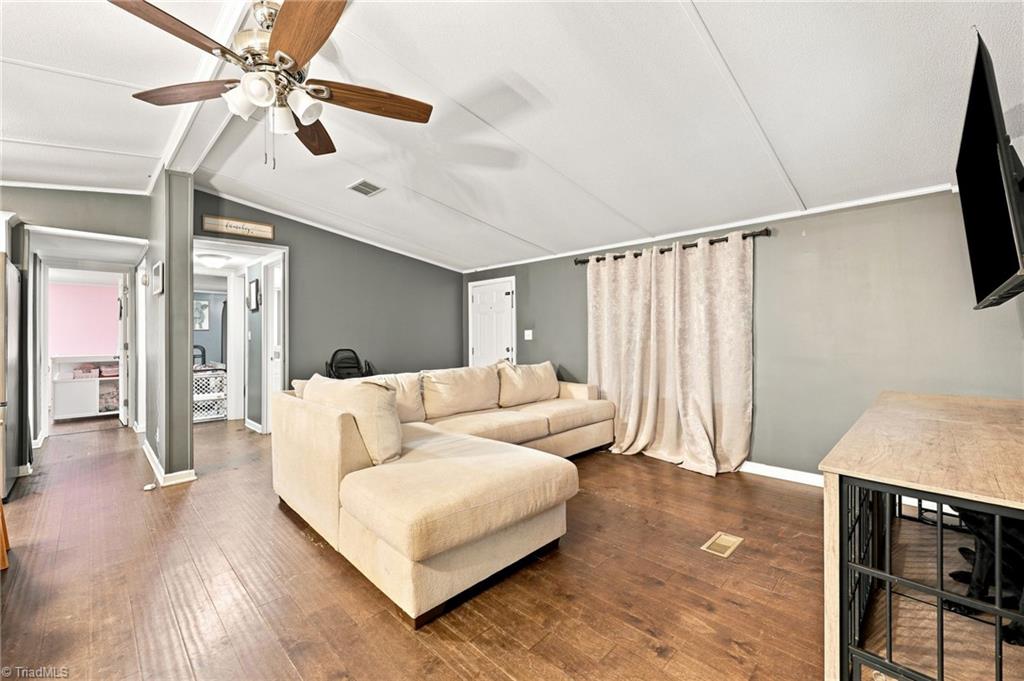 155 Coryland Drive Property Photo 8