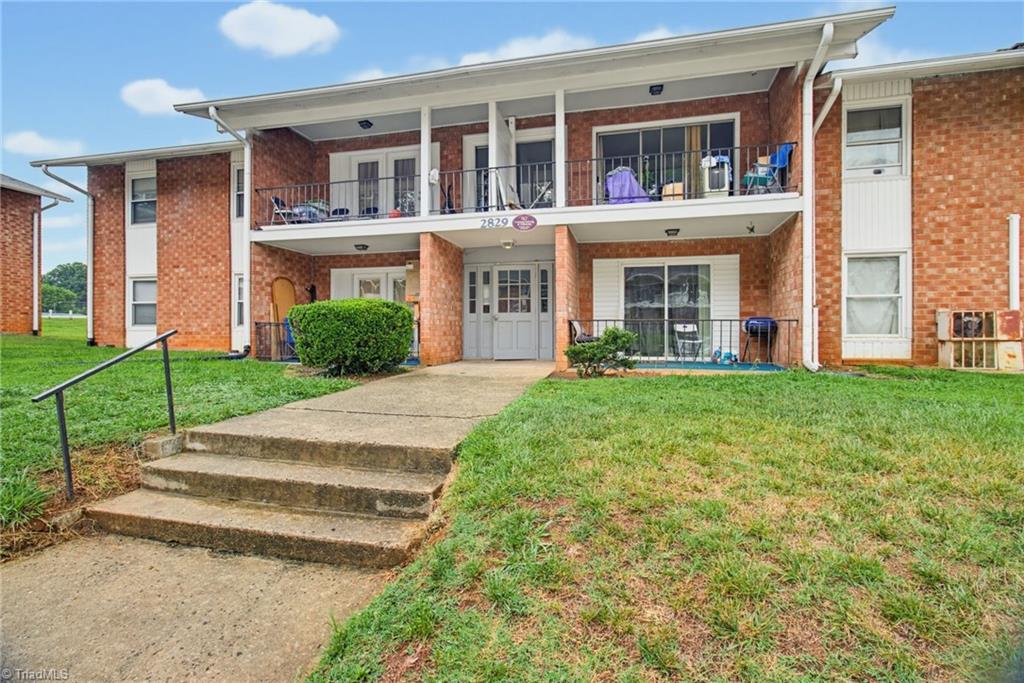 2829 N Ohenry Boulevard # A Property Photo 2