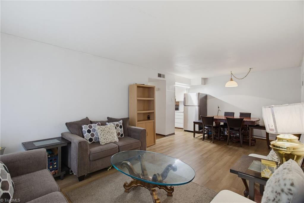 2829 N Ohenry Boulevard # A Property Photo 6
