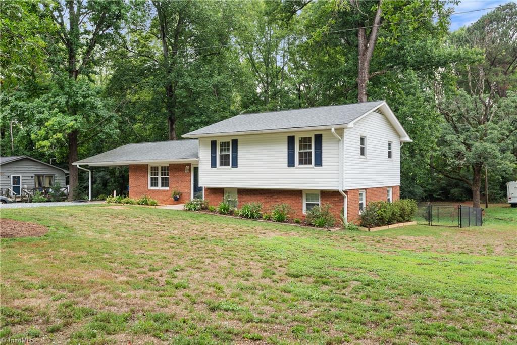 112 Kingwood Road Property Photo 4