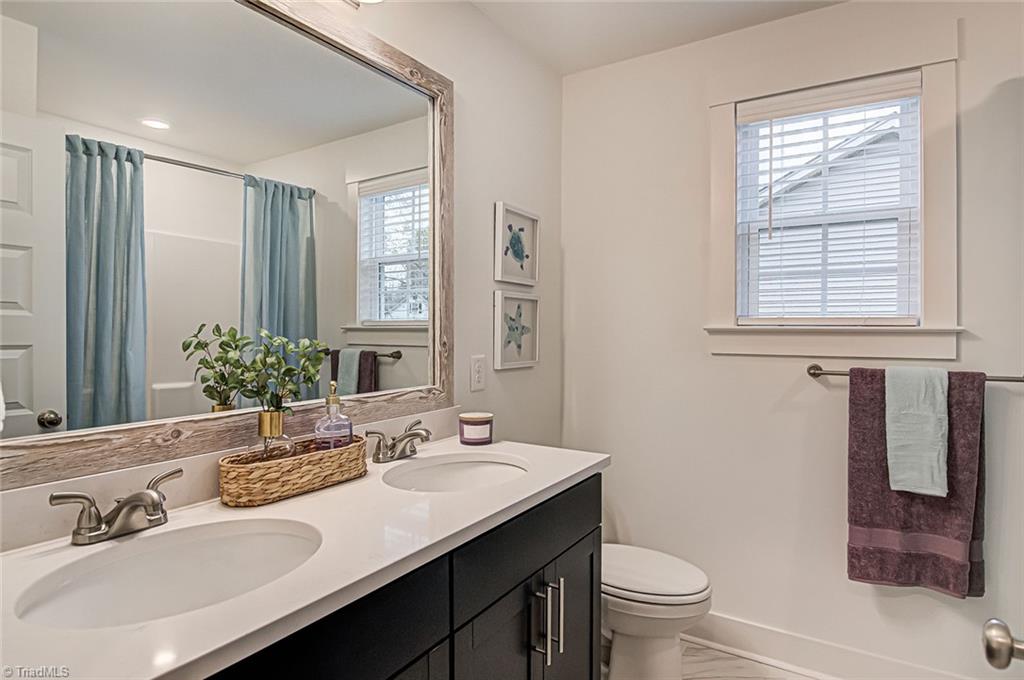 142 Brayden Drive Property Photo 14