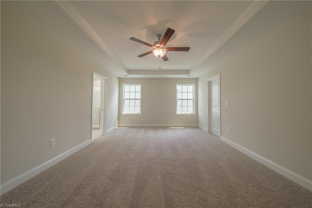3719 Contimental Square Property Photo 14
