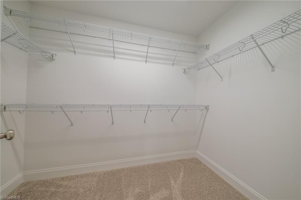 3719 Contimental Square Property Photo 17