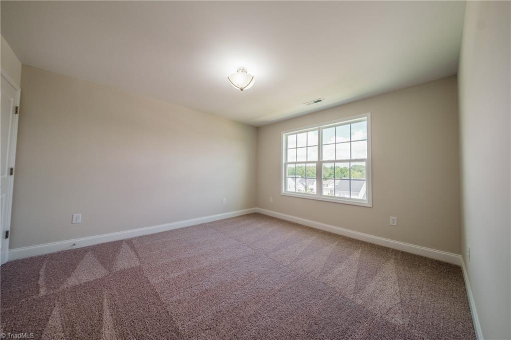 3719 Contimental Square Property Photo 20