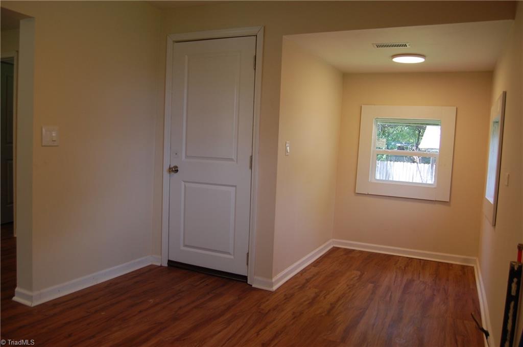 156 S Snider Street Property Photo 9