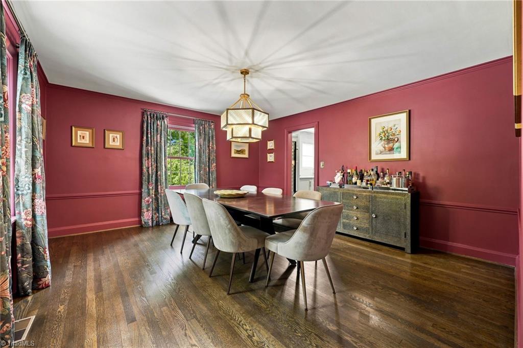 708 Florham Drive Property Photo 17