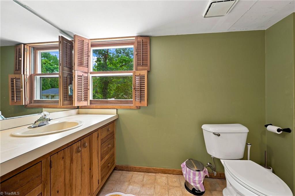 708 Florham Drive Property Photo 40
