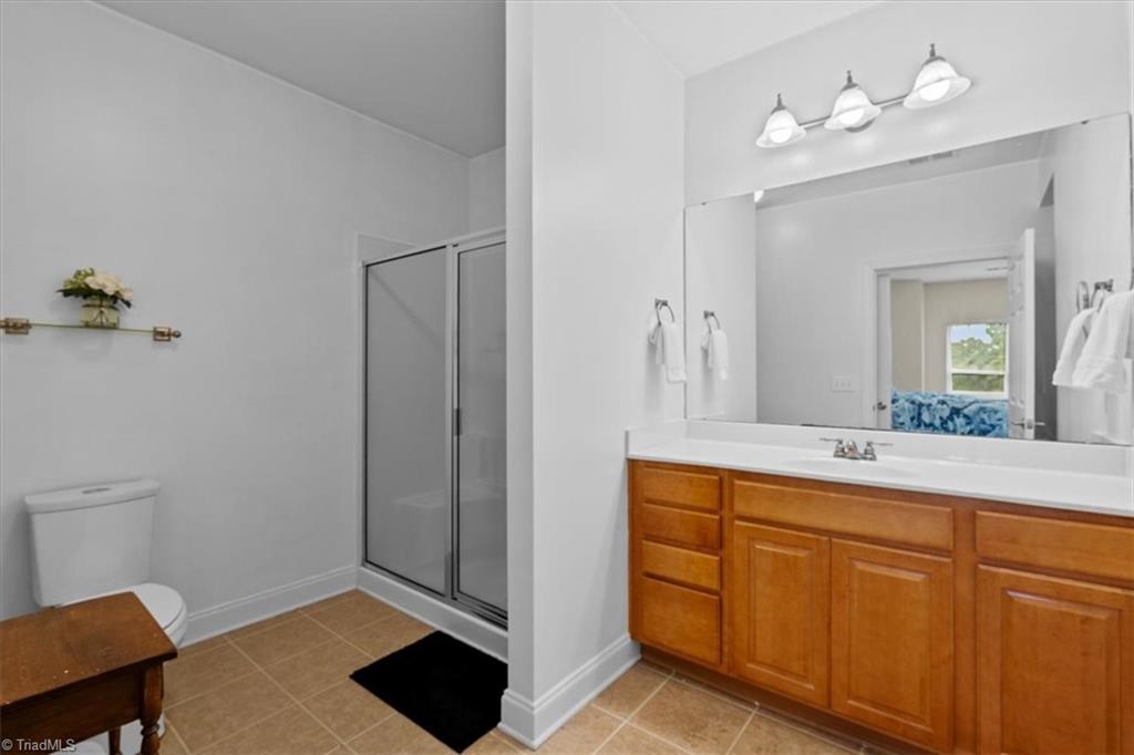 200 Lennox Drive # 3b Property Photo 26