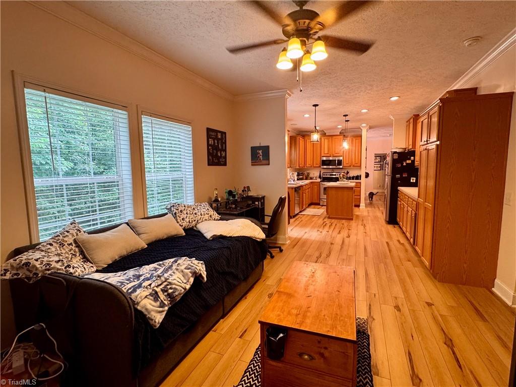 887 Bryan Road Property Photo 25