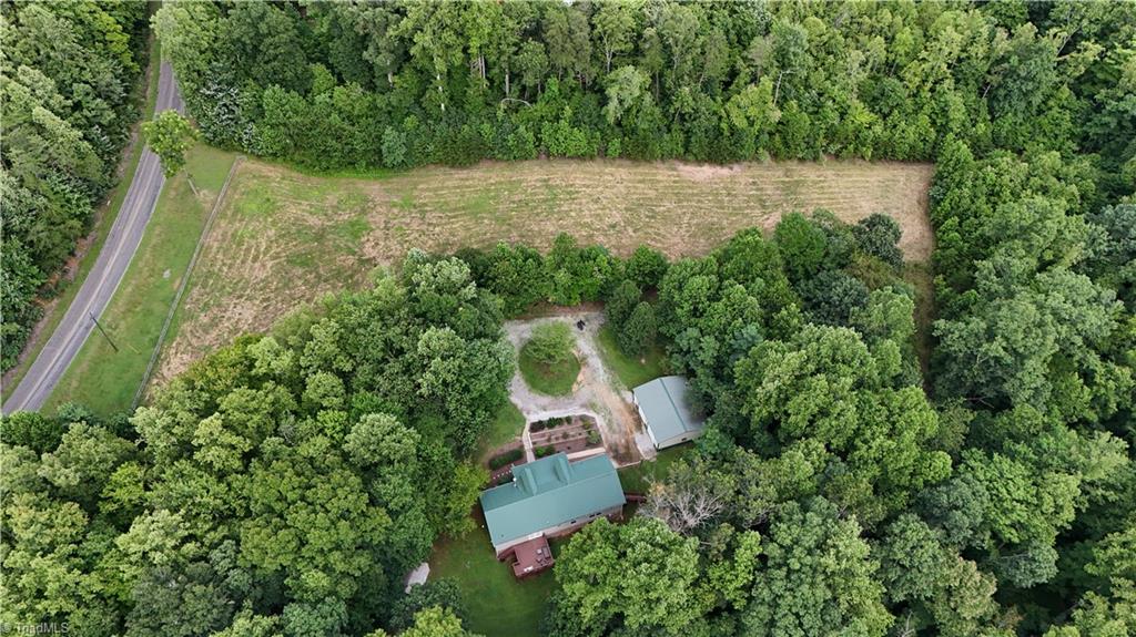 887 Bryan Road Property Photo 41