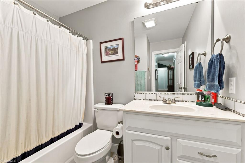 140 Laurel Ridge Court Property Photo 7