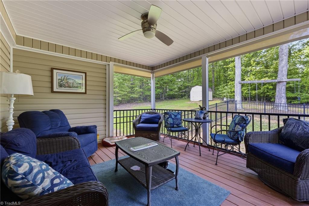 140 Laurel Ridge Court Property Photo 19