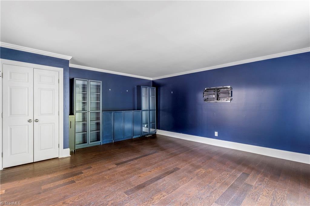 4103 Oak Hollow Drive Property Photo 4