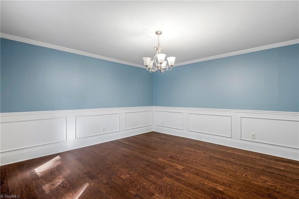 4103 Oak Hollow Drive Property Photo 6