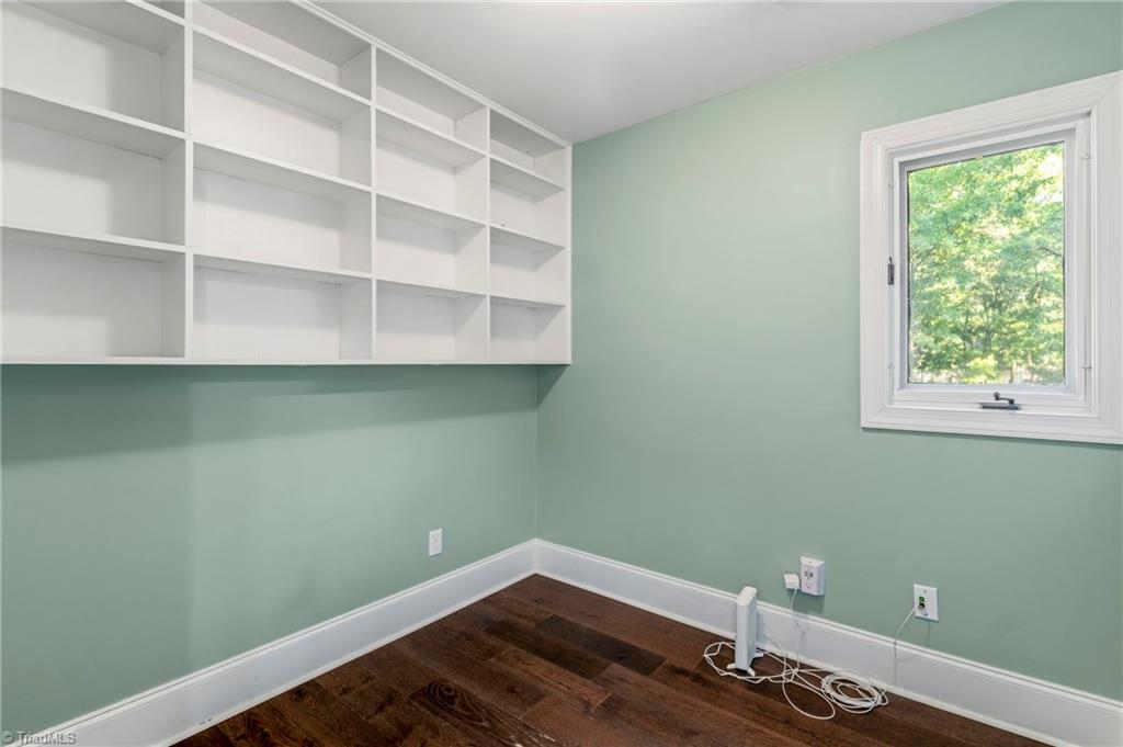 4103 Oak Hollow Drive Property Photo 35