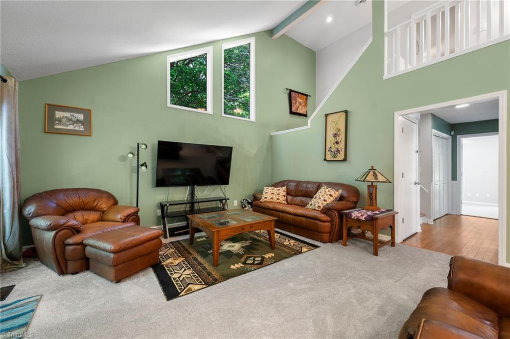 8054 Deverow Court Property Photo 26
