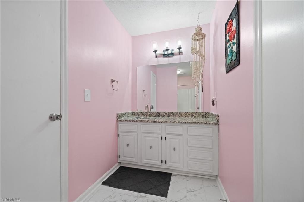 8054 Deverow Court Property Photo 38
